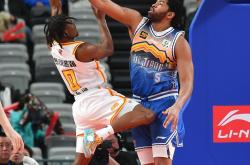 乐鱼体育官方登录入口-关于新疆乌鲁木齐篮球馆迎来激烈角逐，现场气氛热烈！的信息