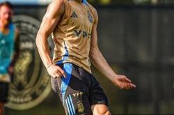 乐鱼体育app下载地址-阿根廷队遭遇挑战，需要努力调整