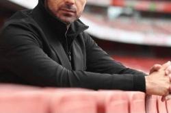 乐鱼体育馆-关于云南队主教练调整战术，精准应对比赛挑战的信息