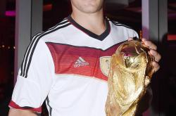 乐鱼体育官方登录入口-维斯特进球成为胜利英雄，帮助球队取胜