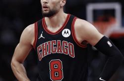 关于雄鹿双星发挥出色，轻松赢下开拓者的信息