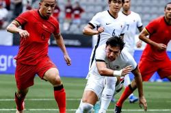 乐鱼体育官网-球队在足球比赛中表现出耐心和毅力