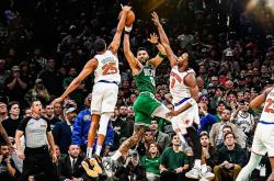 乐鱼体育下载-关于凯尔特人球员赛季新高，冲击总冠军之路傲视群雄的信息