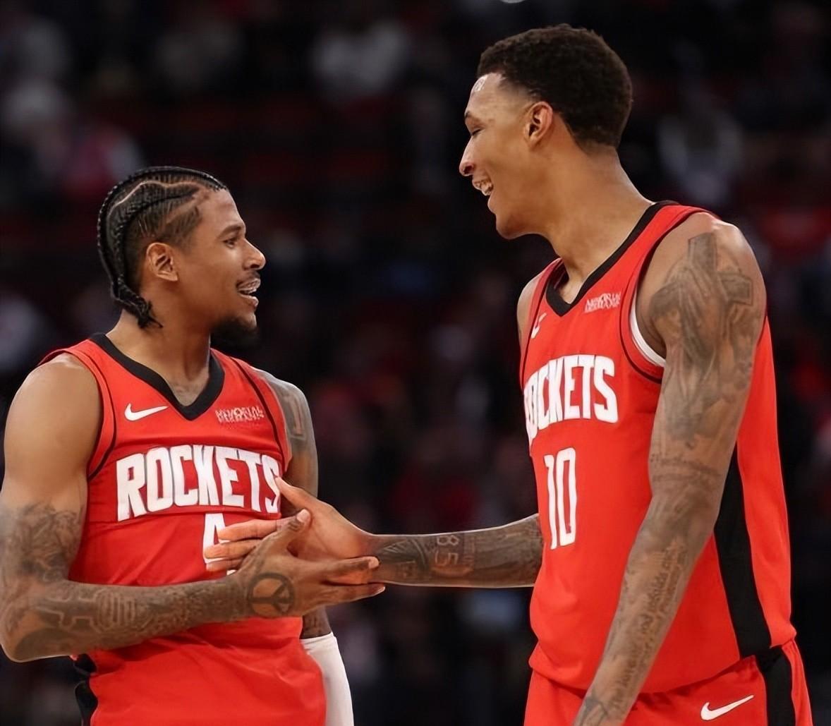 火箭险胜公牛,成功逆转赢得比赛 火箭险胜公牛,成功逆转赢得比赛