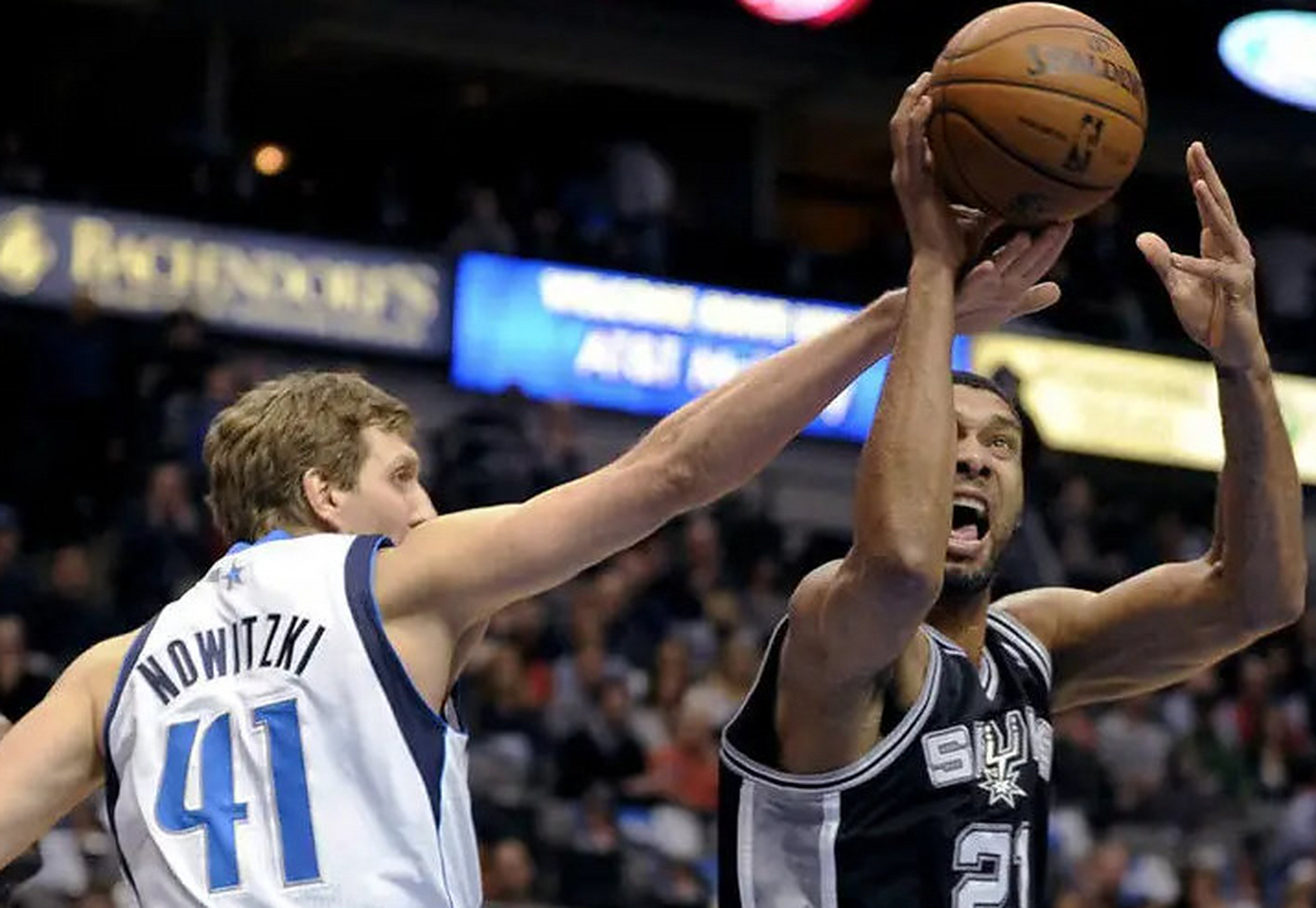 关于小牛大胜马刺,唐西奇表现抢眼的信息 关于小牛大胜马刺,唐西奇表现抢眼的信息