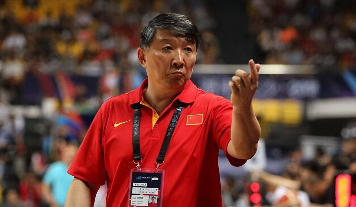 主教练对运动员表现给予高度评价 主教练对运动员表现给予高度评价