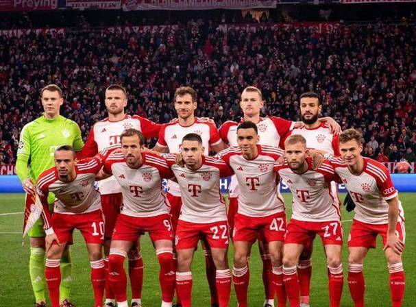 拜仁慕尼黑连进四球,轻取波尔图晋级八强 拜仁慕尼黑连进四球,轻取波尔图晋级八强