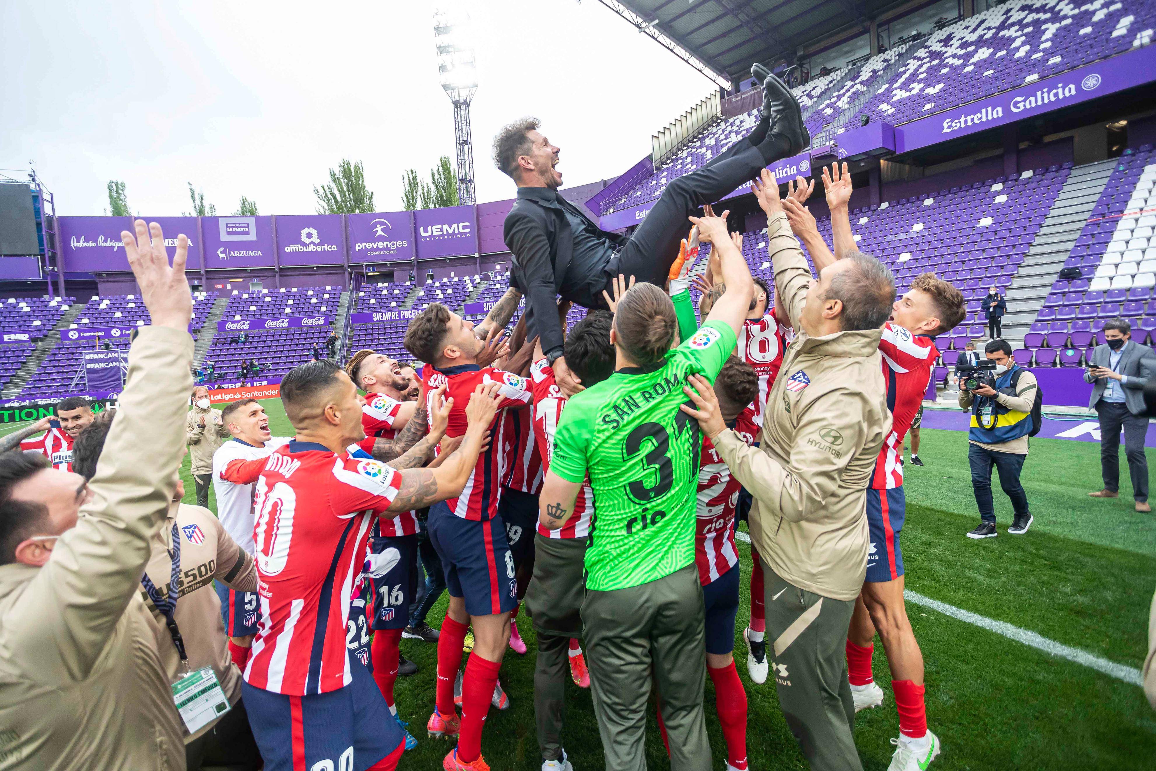 包含瓦伦西亚鏖战多特蒙德,惜败欧冠淘汰圈!的词条 包含瓦伦西亚鏖战多特蒙德,惜败欧冠淘汰圈!的词条