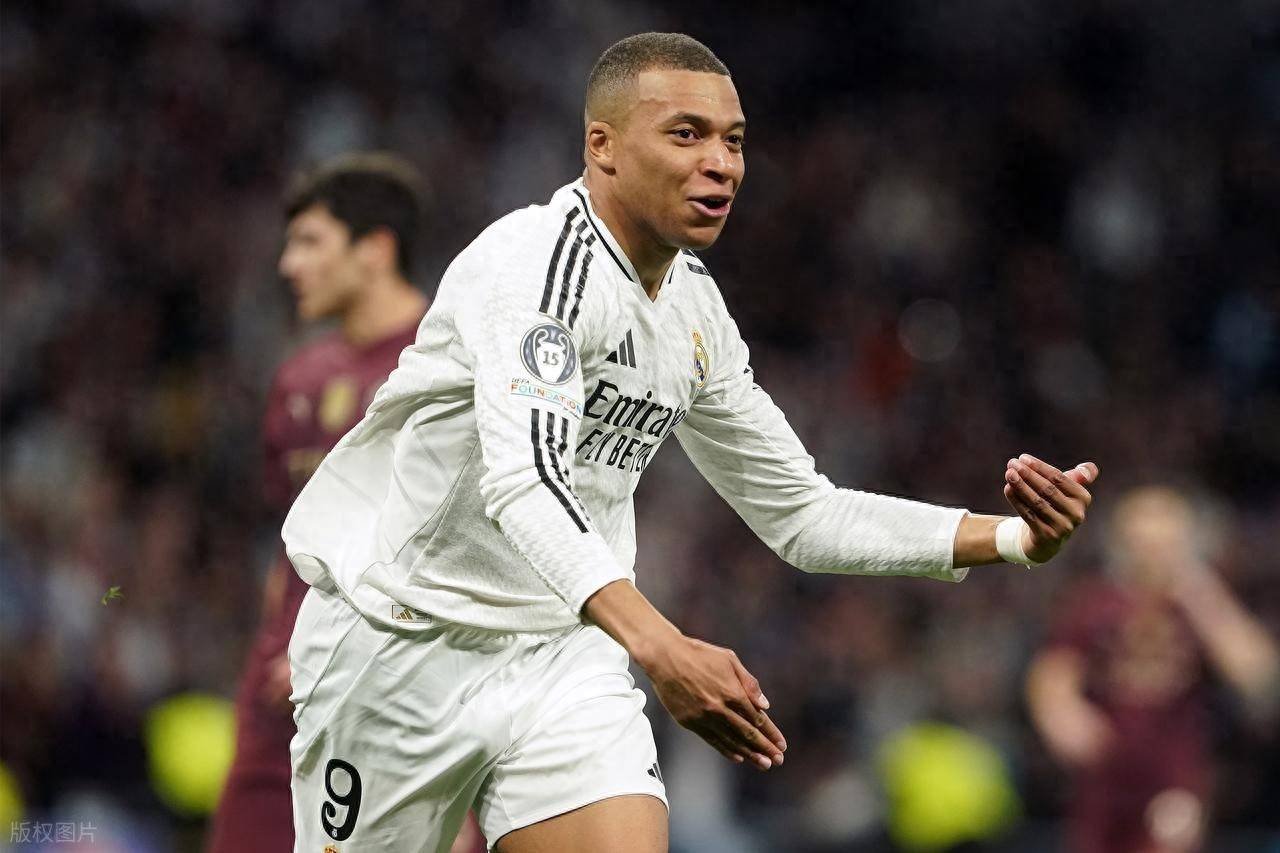 精妙过人！球员在比赛中展现出色技术造点的简单介绍