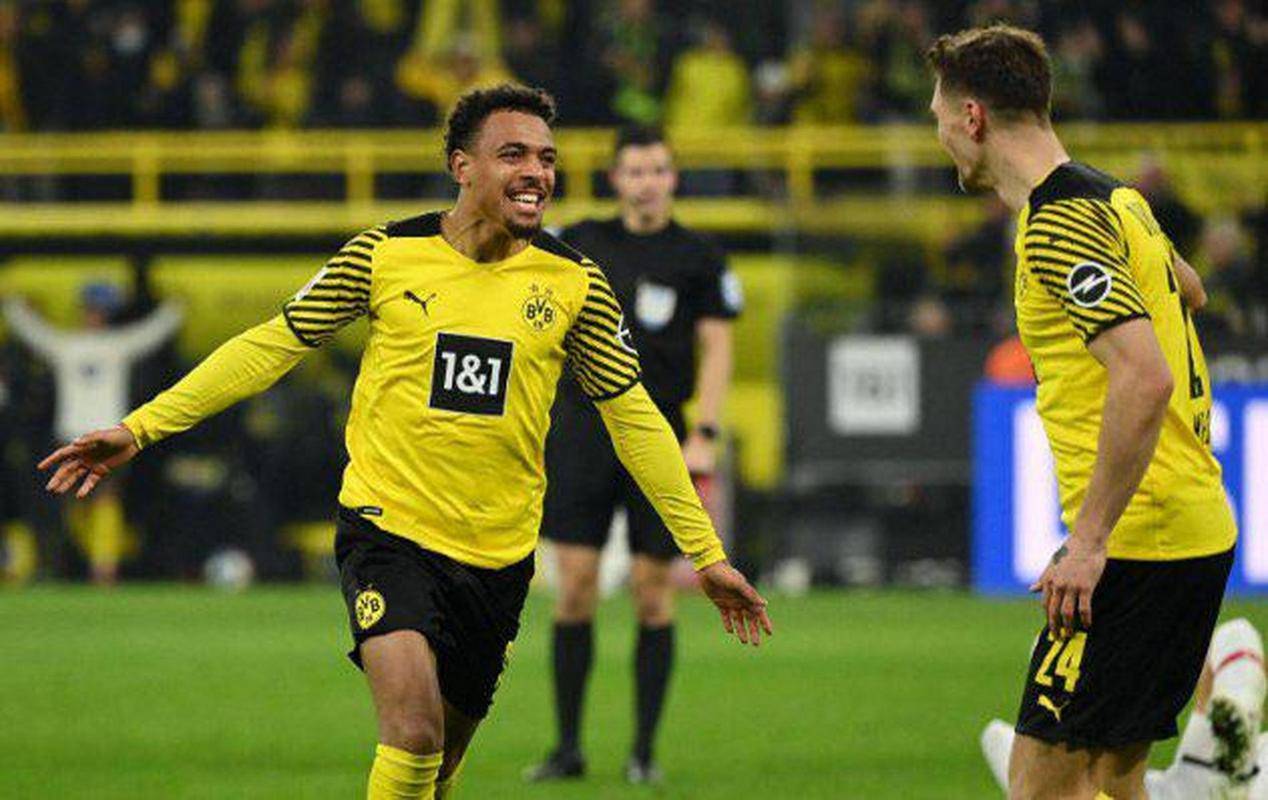 弗赖堡球员表现出色,帮助球队获胜 弗赖堡球员表现出色,帮助球队获胜