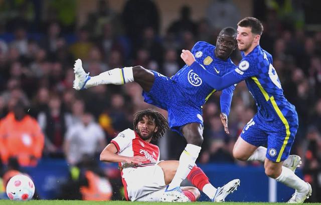 切尔西后防漏洞暴露,球队遭遇连败 切尔西后防漏洞暴露,球队遭遇连败