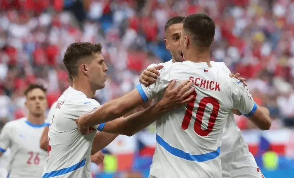 瑞典队力克罗地亚,成功晋级欧预赛强的简单介绍 瑞典队力克罗地亚,成功晋级欧预赛强的简单介绍