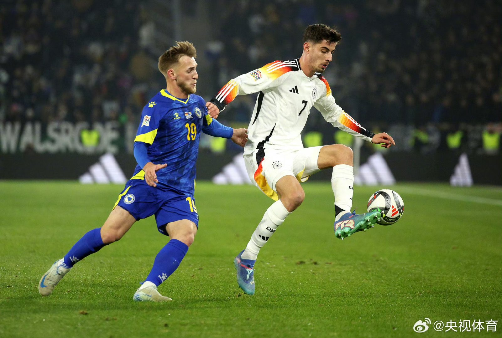 奥地利击败捷克，晋级欧国联四强的简单介绍