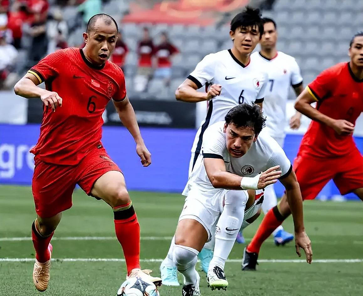 球队在足球比赛中表现出耐心和毅力 球队在足球比赛中表现出耐心和毅力