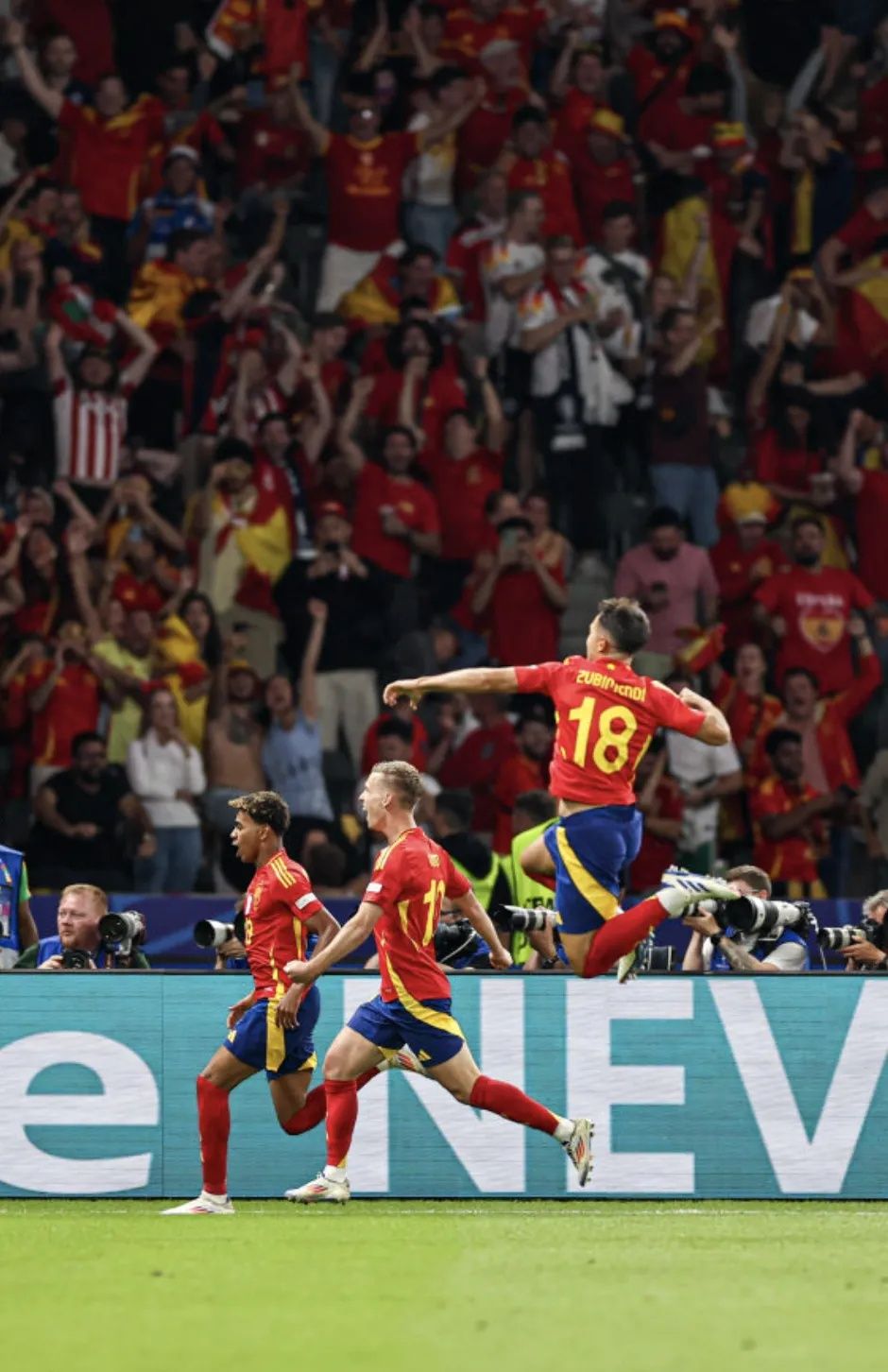 西班牙队在欧洲预选赛中表现出色 西班牙队在欧洲预选赛中表现出色