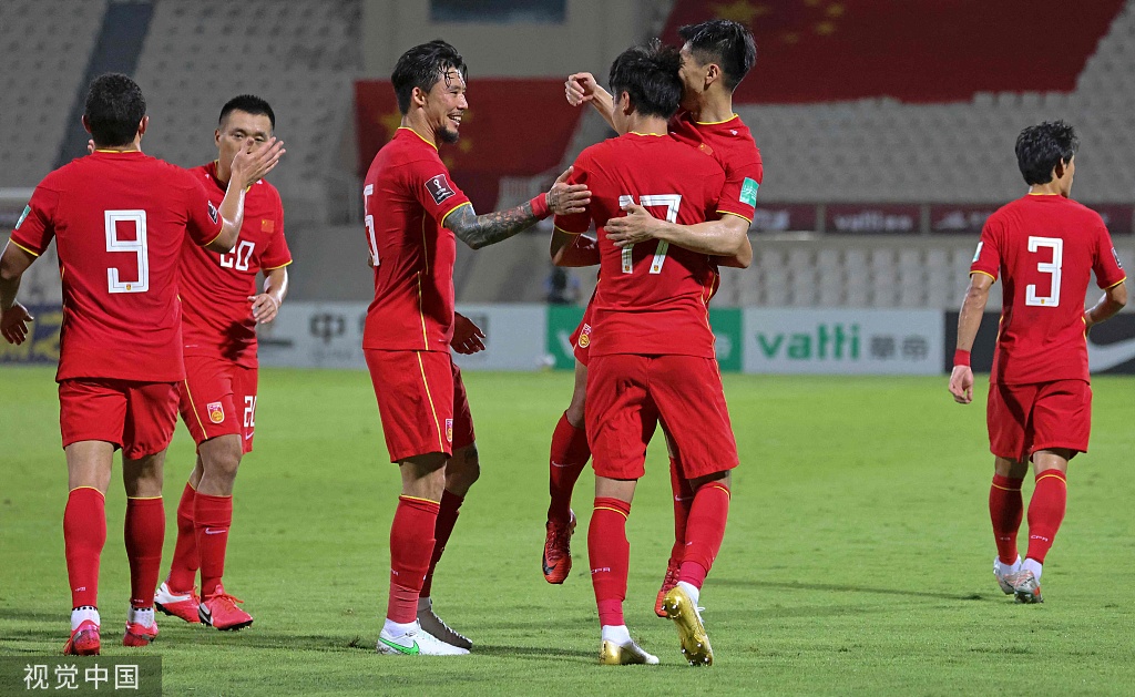 波兰客场逼平冰岛,小组出线前景依然明朗的简单介绍 波兰客场逼平冰岛,小组出线前景依然明朗的简单介绍